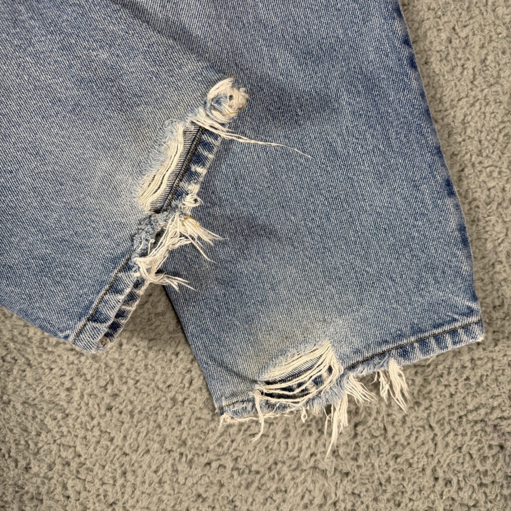 Vintage L.L. Bean Classic Fit Jeans 36x32 Distressed Light Wash Straight - Picture 11 of 12